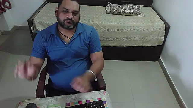 rentarob online show from April 15, 2026, 7:58 pm