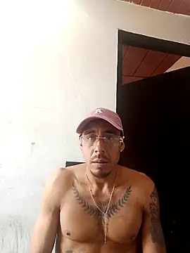 Snapshot of Williamjamess95 chatting on April 4, 2026, 4:13 pm Williamjamess95 online show from April 4, 2026, 4:13 pm