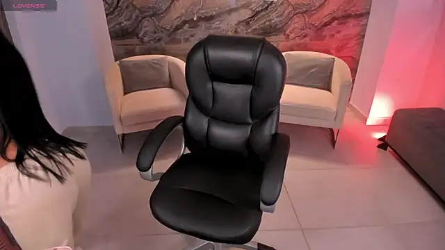 Snapshot of MileyCruz_ chatting on October 3, 2025, 8:54 pm MileyCruz online show from October 3, 2025, 8:54 pm