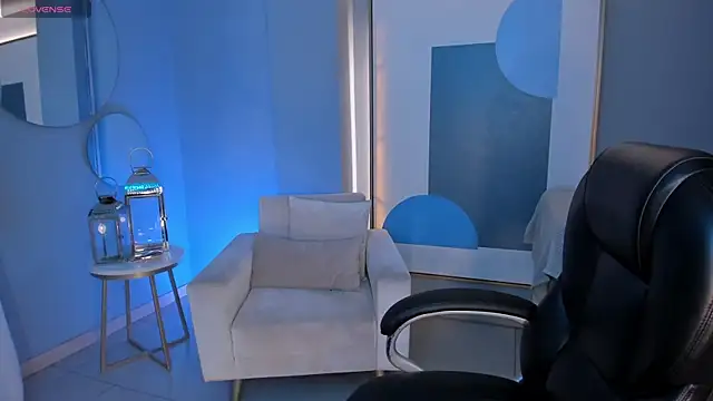 Snapshot of DannaCruz chatting on December 4, 2025, 7:02 pm DannaCruz online show from December 4, 2025, 7:02 pm