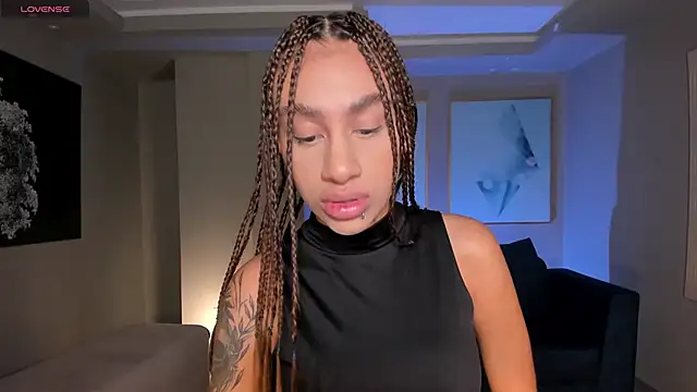 Snapshot of DannaCruz chatting on October 12, 2025, 10:27 am DannaCruz online show from October 12, 2025, 10:27 am