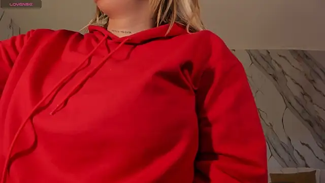 SophiePalmer online show from July 7, 2026, 12:20 pm