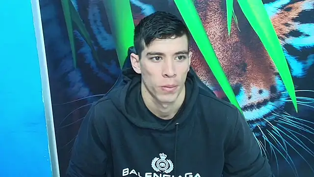 DEIBY BABY online show from September 26, 2025, 2:46 pm