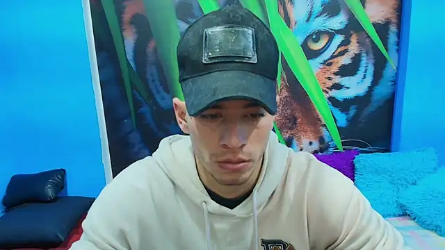 Snapshot of DEIBY_BABY chatting on June 17, 2026, 8:36 am DEIBY BABY online show from June 17, 2026, 8:36 am
