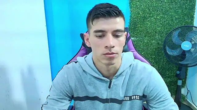 DEIBY BABY online show from February 1, 2025, 8:26 pm