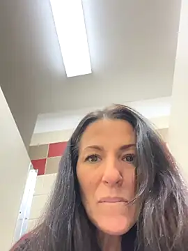 DominiqueX0 online show from December 16, 2025, 9:30 pm