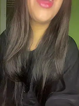 Snapshot of Mayacrayzi chatting on March 31, 2026, 9:44 am Mayacrayzi online show from March 31, 2026, 9:44 am