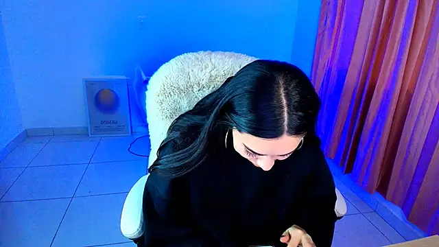 AmyOlimpo online show from February 6, 2026, 12:12 pm