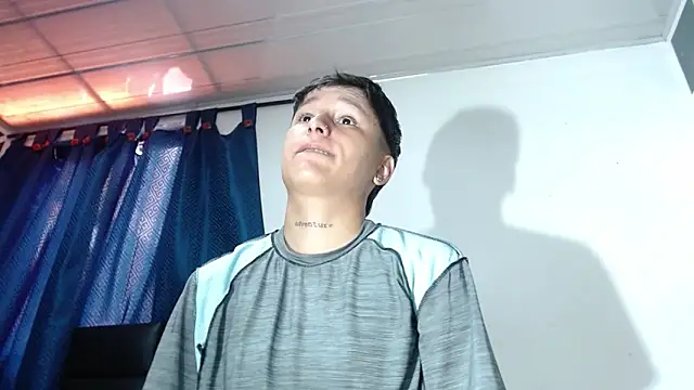 Tamarahryan online show from September 19, 2025, 2:10 pm