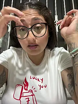 croftsmila online show from April 9, 2026, 11:55 pm