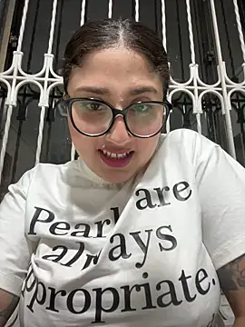 croftsmila online show from April 12, 2026, 12:03 am