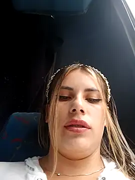 Misscata1106 online show from April 14, 2026, 6:13 pm