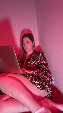 KissMissAngela online show from November 17, 2025, 7:45 am