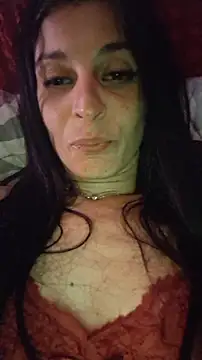 patatinahot87 online show from June 3, 2026, 4:33 pm