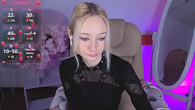 Katia Kim online show from November 12, 2025, 6:17 am