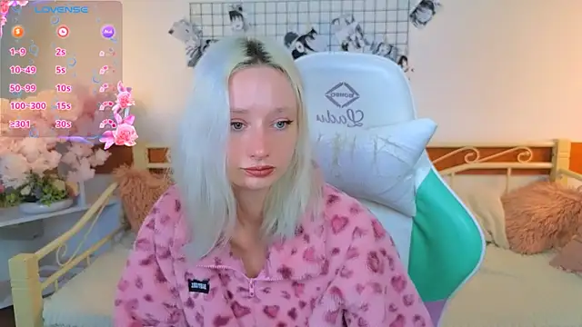 Katia Kim online show from March 29, 2026, 5:31 am