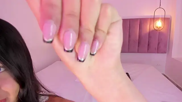 luisah  online show from March 16, 2025, 7:49 pm