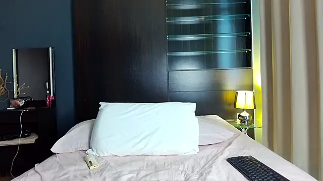 Snapshot of bl4ckdoll_ chatting on May 28, 2026, 6:10 am bl4ckdoll online show from May 28, 2026, 6:10 am
