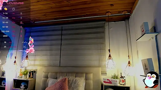 cristal  hot 1 online show from September 19, 2025, 5:11 am