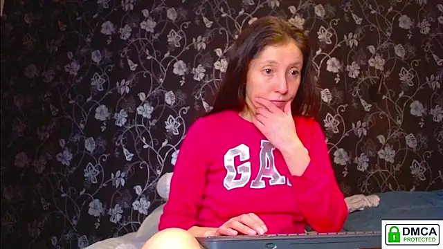 Sophi Cute online show from March 3, 2026, 1:18 pm