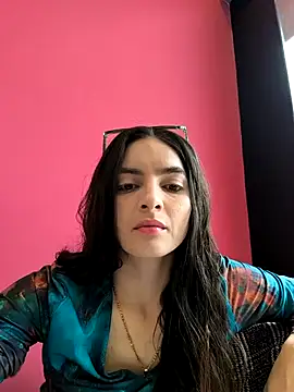 Sam Sara online show from September 17, 2025, 6:21 pm