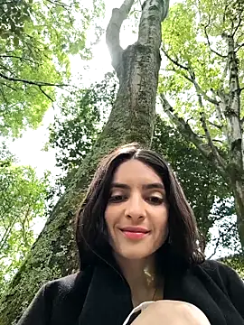 Sam Sara online show from October 17, 2025, 3:47 pm