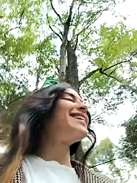 Sam Sara online show from September 15, 2025, 8:53 pm