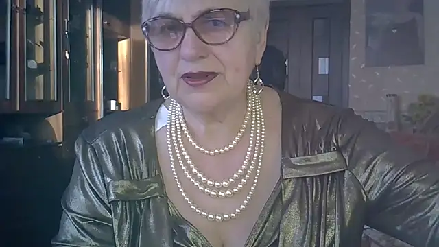 Snapshot of SweetCherry27 chatting on March 22, 2025, 3:42 pm SweetCherry27 online show from March 22, 2025, 3:42 pm