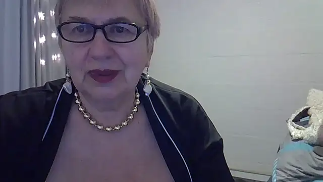 SweetCherry27 online show from January 16, 2026, 7:23 am