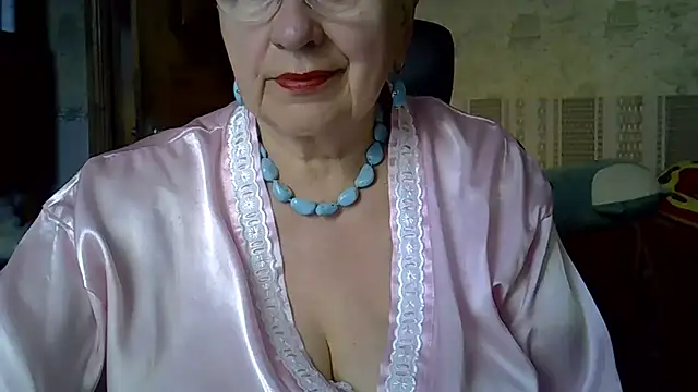SweetCherry27 online show from May 21, 2026, 4:43 am