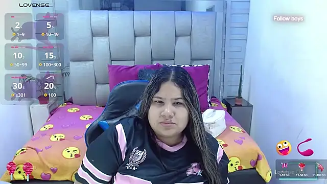 Snapshot of evelin_zaens chatting on February 19, 2026, 4:53 am evelin zaens online show from February 19, 2026, 4:53 am