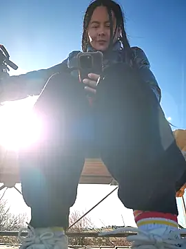 Snapshot of bellapaty chatting on December 1, 2025, 10:38 am bellapaty online show from December 1, 2025, 10:38 am