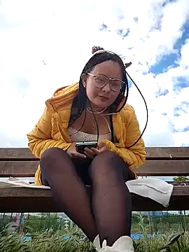bellapaty online show from May 11, 2026, 4:04 pm