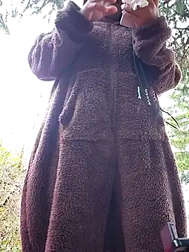 Snapshot of bellapaty chatting on February 17, 2026, 11:07 am bellapaty online show from February 17, 2026, 11:07 am