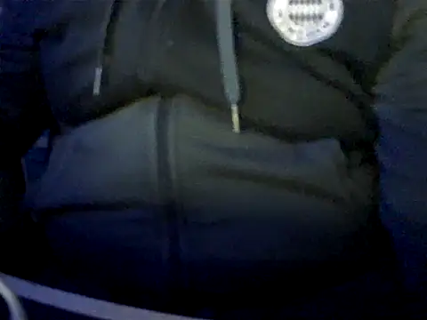 Snapshot of michele1500 chatting on November 4, 2025, 5:39 pm michele1500 online show from November 4, 2025, 5:39 pm