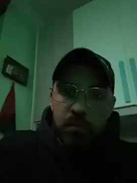 Snapshot of michele1500 chatting on November 11, 2025, 4:57 pm michele1500 online show from November 11, 2025, 4:57 pm