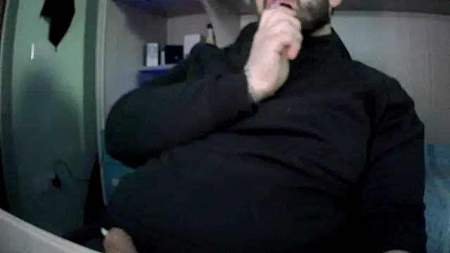 Snapshot of michele1500 chatting on November 27, 2025, 5:13 pm michele1500 online show from November 27, 2025, 5:13 pm