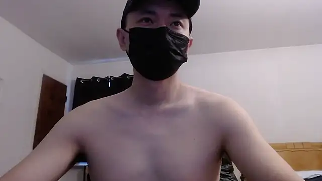 twbobo00715 online show from March 14, 2026, 4:24 pm