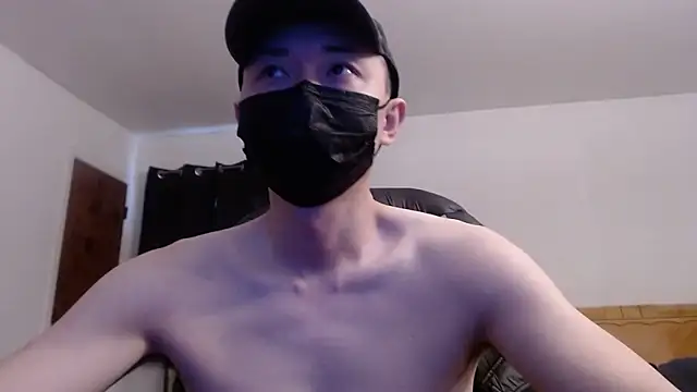 twbobo00715 online show from March 13, 2026, 3:50 pm