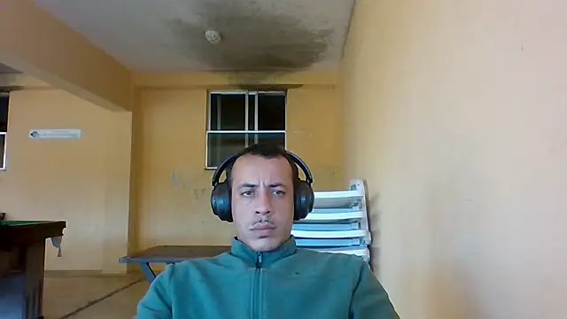 Snapshot of MachoScorpionCaralho chatting on June 6, 2026, 6:02 pm MachoScorpionCaralho online show from June 6, 2026, 6:02 pm