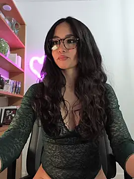 Snapshot of Naughty-Jessie chatting on February 7, 2026, 9:01 pm Naughty-Jessie online show from February 7, 2026, 9:01 pm