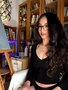 Naughty-Jessie online show from February 4, 2025, 9:41 pm