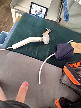 Snapshot of jcp681 chatting on April 4, 2026, 4:57 pm jcp681 online show from April 4, 2026, 4:57 pm