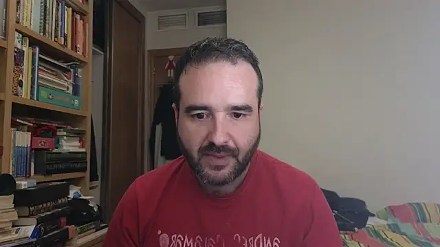 curiosillo83 online show from October 22, 2025, 2:38 pm