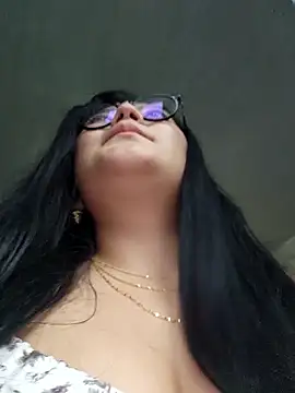 Sakura 0505 online show from January 8, 2026, 9:32 pm