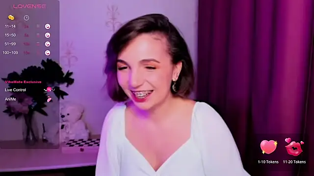 KindHazelHere  online show from November 15, 2025, 10:25 pm