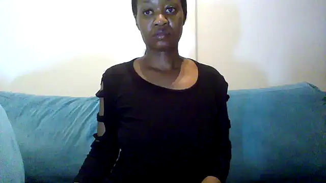 Hardnipples8 online show from April 13, 2026, 11:42 pm