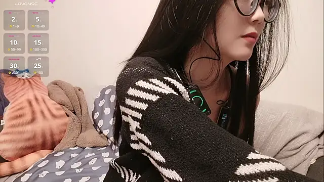 Snapshot of Lu_Nana chatting on February 9, 2026, 3:21 pm Lu Nana online show from February 9, 2026, 3:21 pm