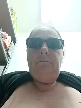 Snapshot of eroticjessitop chatting on November 4, 2025, 7:50 pm eroticjessitop online show from November 4, 2025, 7:50 pm