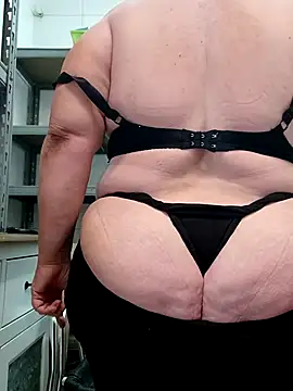 Snapshot of eroticjessitop chatting on July 17, 2026, 4:04 pm eroticjessitop online show from July 17, 2026, 4:04 pm